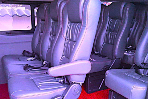 Kuala Lumpur – prywatny transfer lotniskowy vanem z/doTransfer lotniskowy z centrum Kuala Lumpur do lotniska KLIA