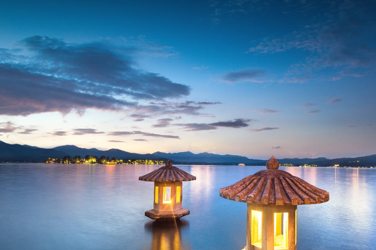 Hangzhou: One-Day Intangible Cultural Heritage Tour