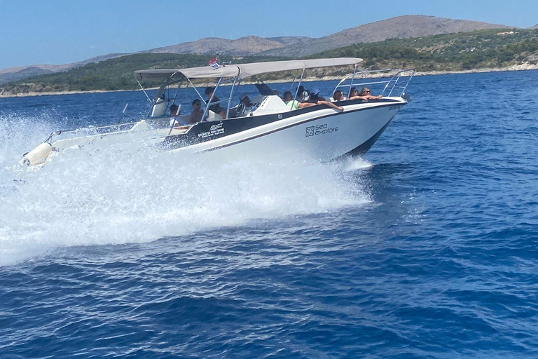 Trogir/Split: 3 Islands & Blue Lagoon Speedboat tour SPLIT: 3 Islands & Blue Lagoon Speedboat Tour - PRIVATE