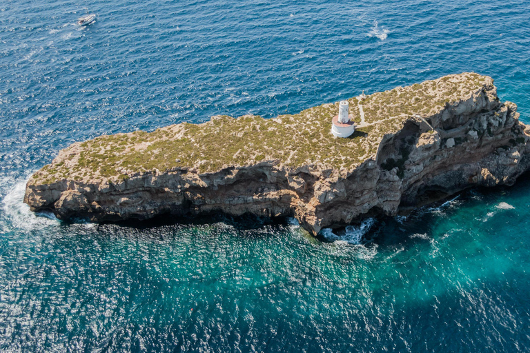 Mallorca: 3,5-stündige Bootsfahrt mit Schwimmen und SchnorchelnTreffpunkt in Santa Ponsa