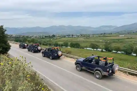 From Sarandë: Full-Day 4x4 Saranda Safari with Lunch