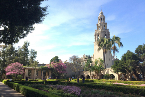 San Diego: Balboa Park & Bankers Hill Walking Tour Spanish language