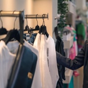 Paris: Shoppingtour mit einem Pariser Modestylisten – 1/2 Tag