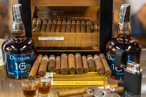 Cartagena: Cigar Rolling & Rum Tasting with Expert Guide