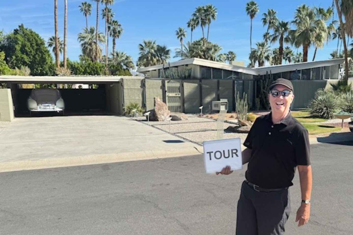 Palm Springs: Private Walking Tour "Twin Palms" Neighborhood - Palm Springs: Private Walking Tour "Twin Palms" Neighborhood