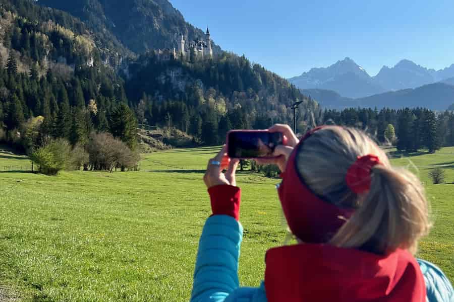 Ab Tegelberg: Malerische, geführte Fototour zum Schloss Neuschwanstein und Ticket. Foto: GetYourGuide