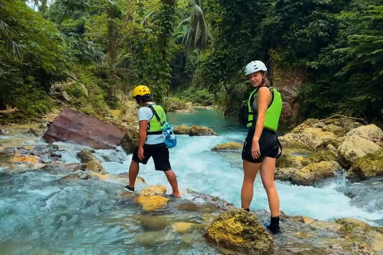 宿务：奥斯梅尼亚峰与卡瓦桑峡谷探险一日游宿务：奥斯梅尼亚峰和卡瓦山峡谷探险一日游