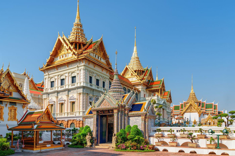 Bangkok in a Day: Temples, Markets &amp; Skyline Private Tour