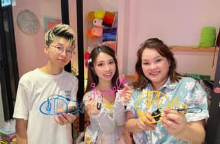 Hongkong: Neon-Kunst-Workshop mit kaltem Licht in Central