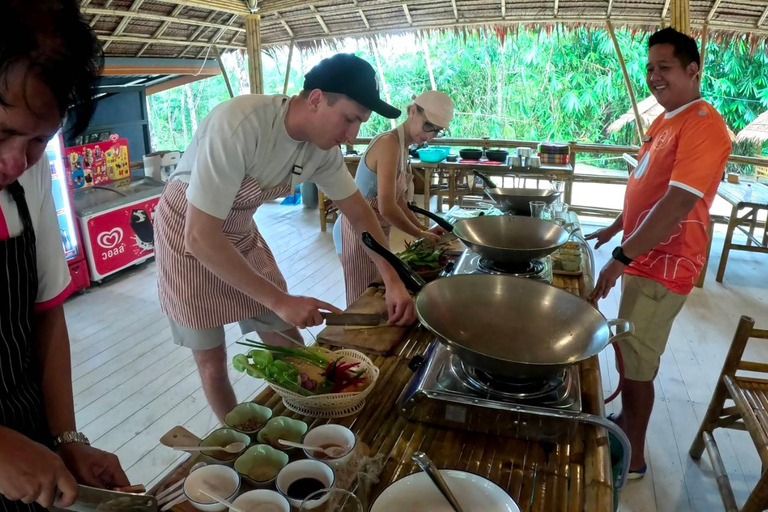 Khao Lak Ethisch Olifantenopvang programma voor overnachtingTour met Trefpunt