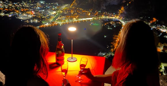 Kotor: Romantic Buggy tour with Prosecco & Hidden Viewpoint