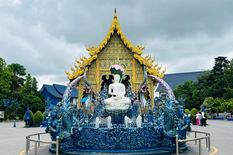 Chiang Mai: Chiang Rai-White-Blue-Big Buddha &amp; Lalitta Café[Privat] Chiang Rai-Weiß-Blau-Big Buddha &amp; Lalitta Café