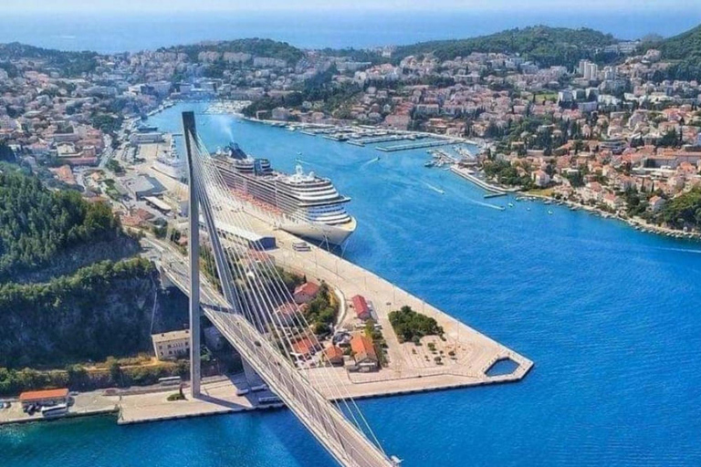 إطلالات دوبروفنيك وتجربة حديقة ترستينو النباتية