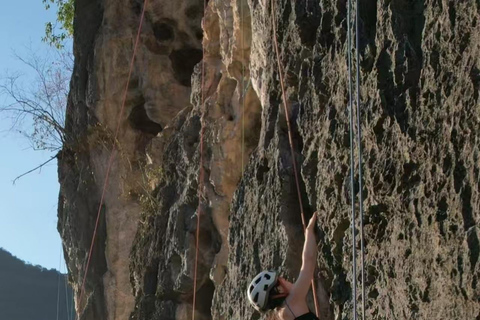 Yangshuo Nature and Adventure EscapeEnglish-Guide