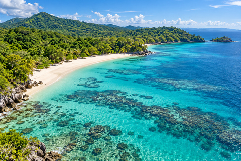 Labuan Bajo: 4-Day Sumbawa Whale Shark & Moyo with Flights Sharing Whale Shark & Moyo Island Private Tour