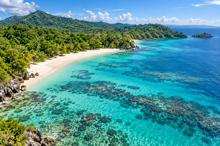 Labuan Bajo: 4-Day Sumbawa Whale Shark & Moyo with Flights Sharing Whale Shark & Moyo Island Private Tour