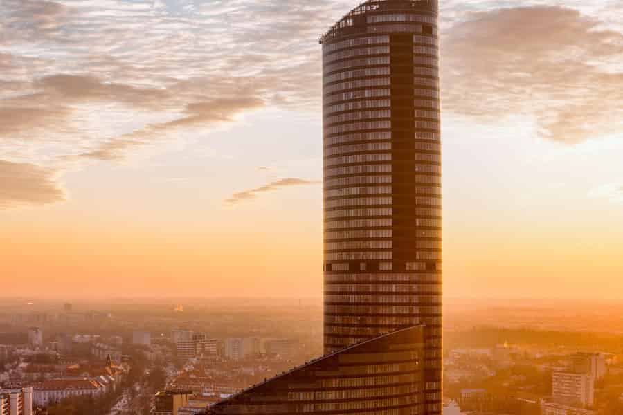 Breslau: Eintrittskarte für das Sky Tower Aussichtsdeck. Foto: GetYourGuide Breslau: Eintrittskarte für das Sky Tower Aussichtsdeck. Foto: GetYourGuide