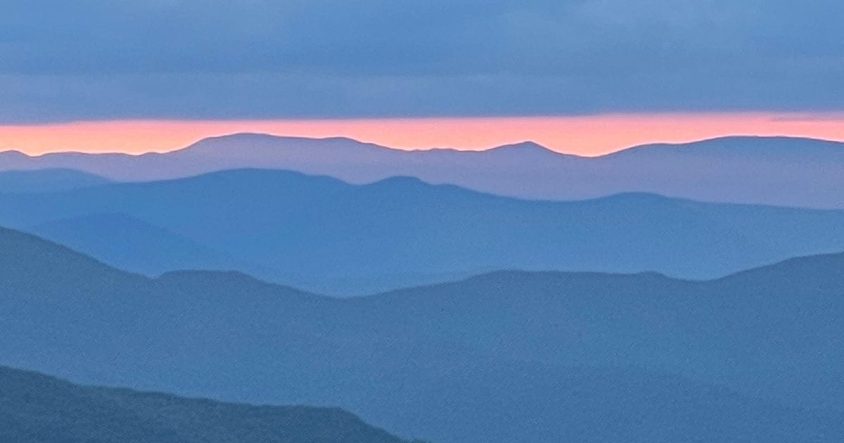Blue Ridge hiking tour with areas #1 Guide (1/2 day) | GetYourGuide