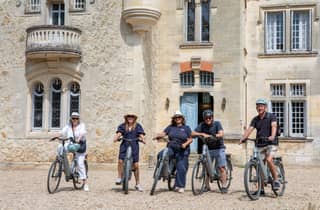 Bordeaux: St-Emilion Weinberge e-Bike Tour mit Wein und Mittagessen