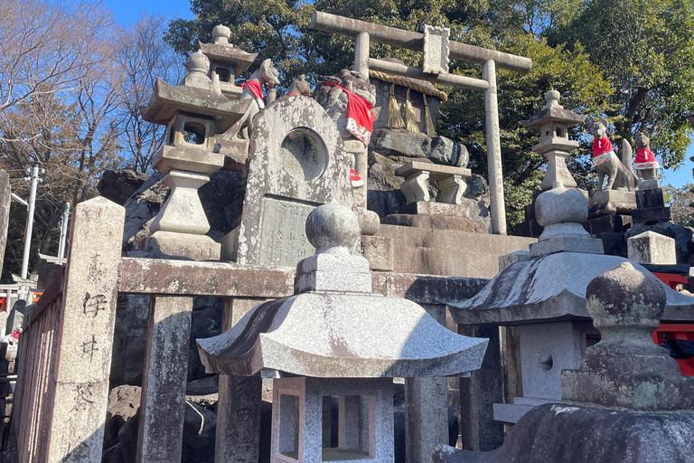 Kyoto Guided Walking Tour: Secret Zen Garden & Fushimi Inari