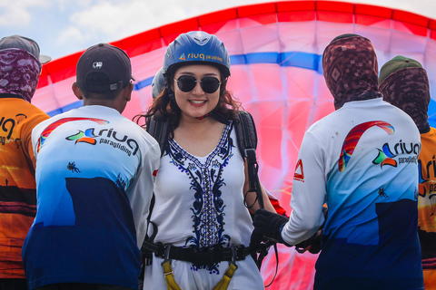 Bali: Nusa Dua Tandem Paragliding with Certified Pilot Tandem Paragliding For Indonesia Nationality/KITAS Holders