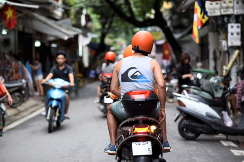 Hanoi: Private Sunset Motorbike Tour with Female Guide