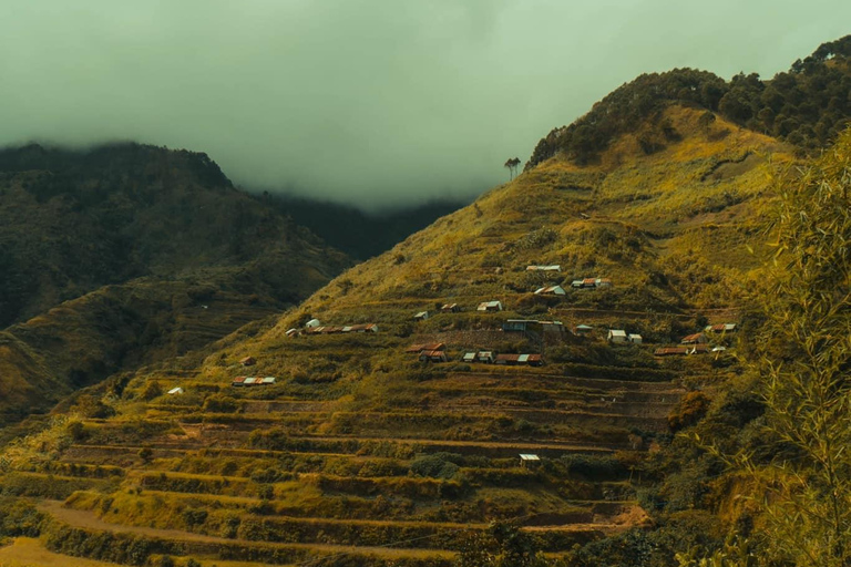 اجتماع بوسكالان مع أبو وانغ-أود مع مدرجات أرز باناوي