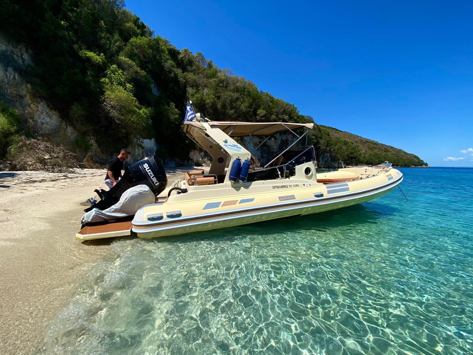Ab Kavos: Halbprivate Tour nach Paxos und Andipaxos