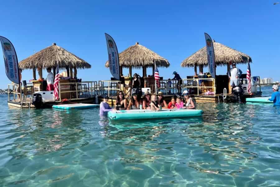 West Palm Beach: Sandbank-Bootsfahrt mit Schwimmmatte. Foto: GetYourGuide