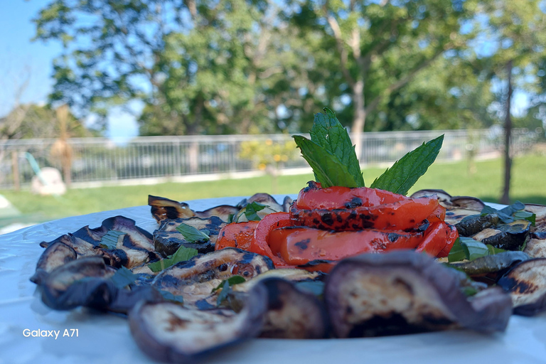 Pianillo: Corso di cucina con pasta, mozzarella e tiramisù