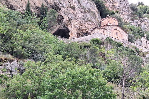 Tirana: Berat, Bogova Waterfall & Osumi Canyon Jeep Tour