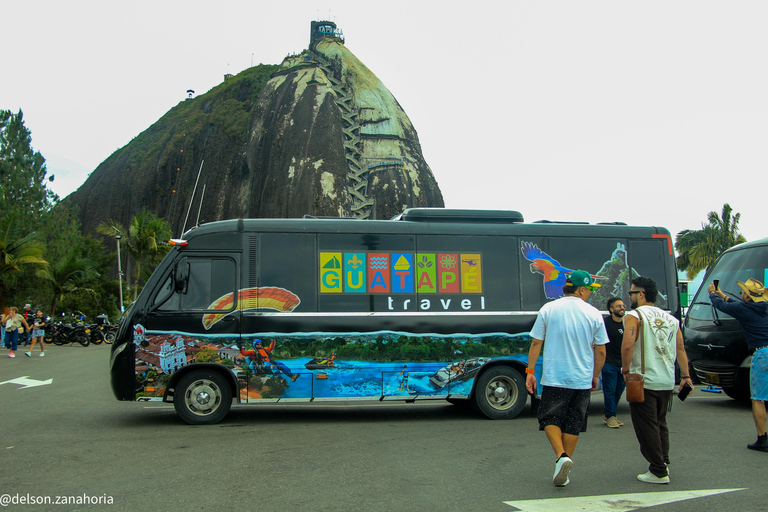 From Medellín: Guatapé Tour with Alto del Chocho Farm Visit