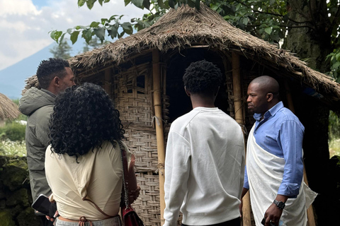 Kigali: Bigogwe, Lake Kivu & Dian Fossey Campus 2-Day Tour