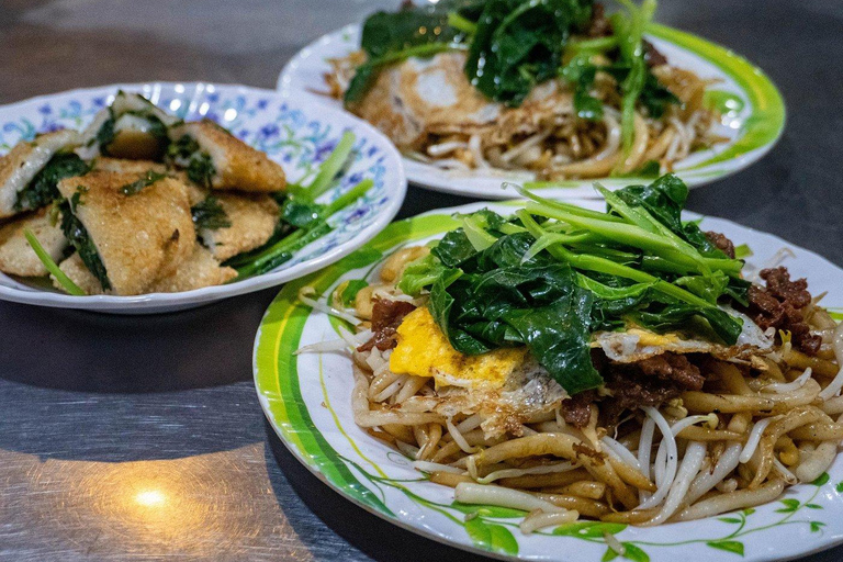 Saigon Vespa Michelin Foodie & Hidden Gems Tour