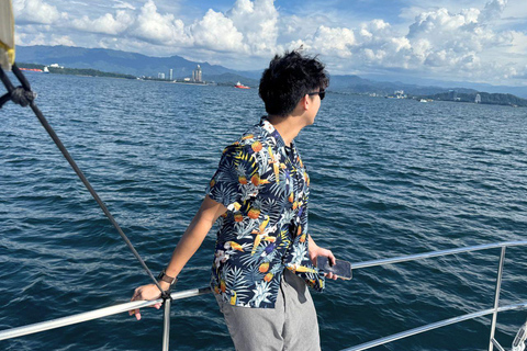 Kota Kinabalu: Catamaran Snorkel & Sailing Tour with Meal Catamaran Afternoon Session