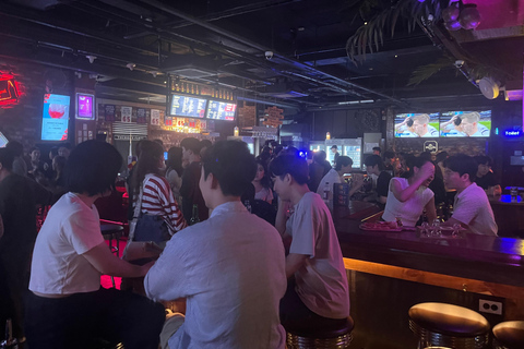 Séoul : Tournée des bars de Gangnam avec 3 shots et des tapas coréens