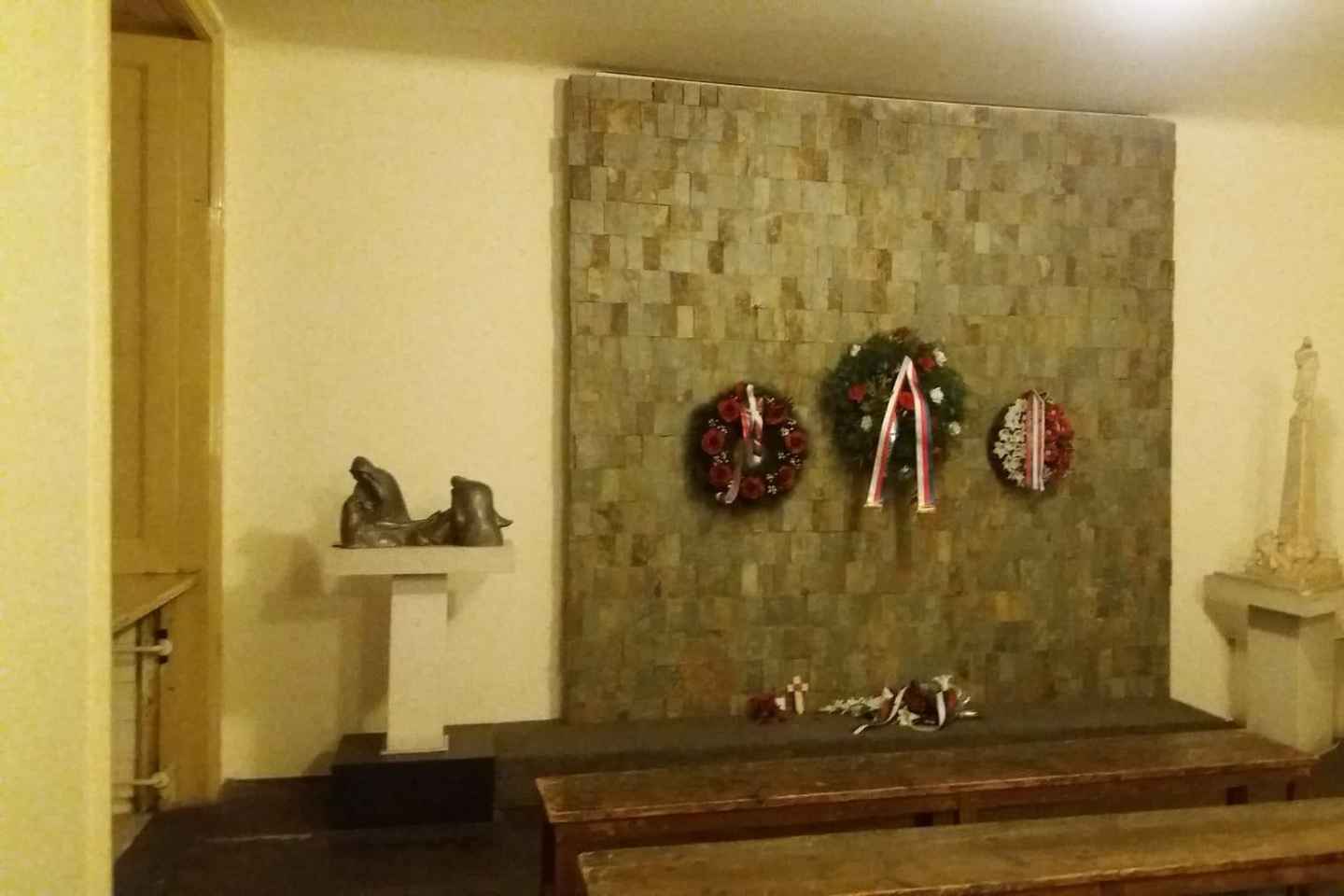 Prague: Gestapo Headquarters Tour in Spanish