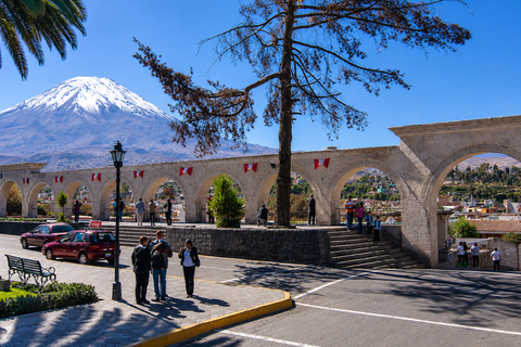 Arequipa: 4-Hour Panoramic City Bus Tour with Volcano Views