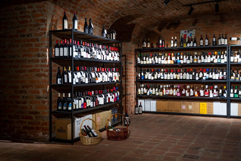 第比利斯：葡萄酒品鉴，佐格鲁吉亚小吃，侍酒师陪同