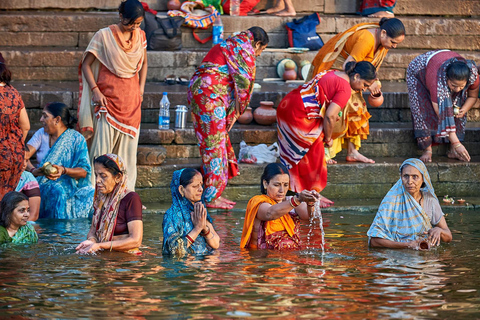 Varanasi: Ganztagestour mit Bootsfahrt &amp; Sarnath-Erkundung