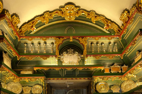 Córdoba: Mosque Private Tour and Tickets with Optional Tower