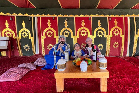 Lima: Ica Camel ride + Huacachina + "Adventure in the Desert" pool Lima: Ica Camel Ride + Huacachina + Swimming Pool "Adventure in the Desert"