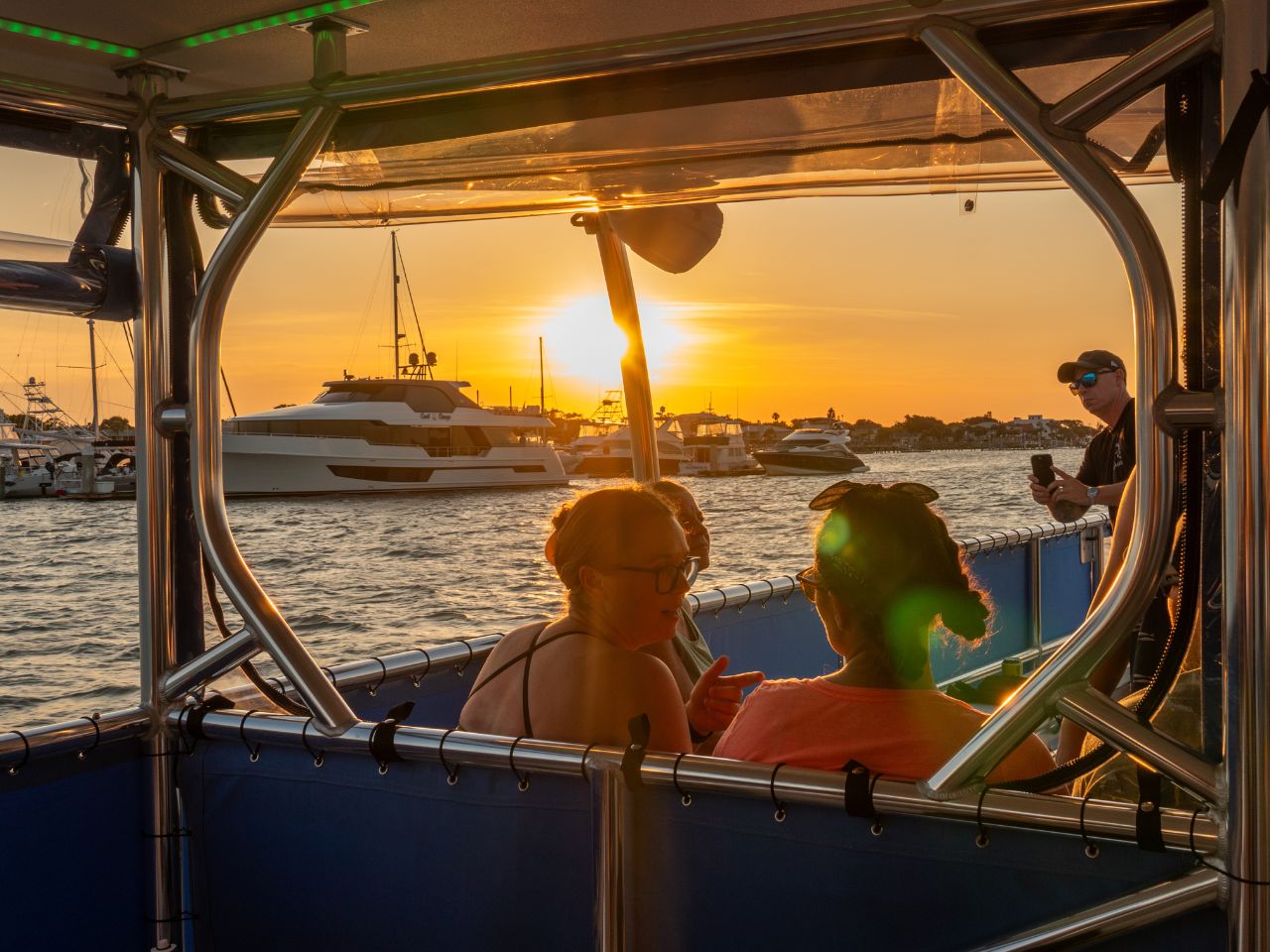 St. Augustine: Sonnenuntergangsfahrt mit Bar an Bord