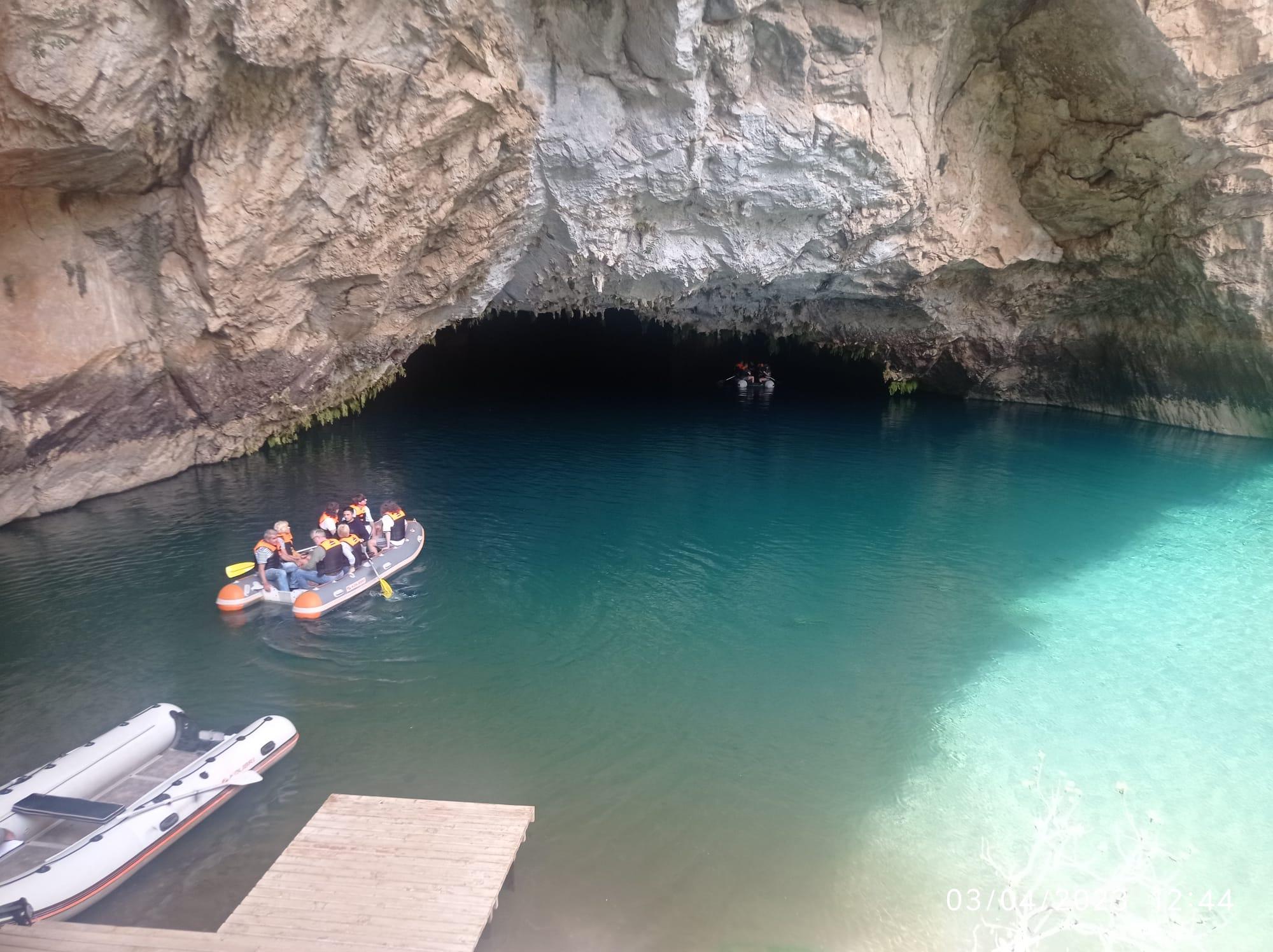 Altınbesik Höhle & Ormana Dorf