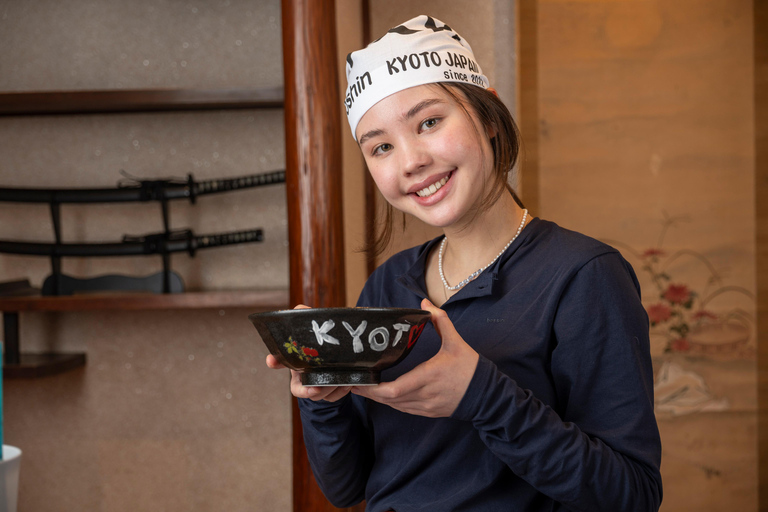 Kyoto: Pittura di ciotole di ramen e lezione di cucina Michelin