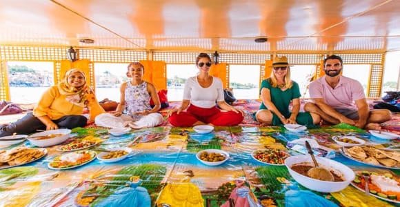 Assuan: Felukenfahrt auf dem Nil mit einer ägyptischen Mahlzeit