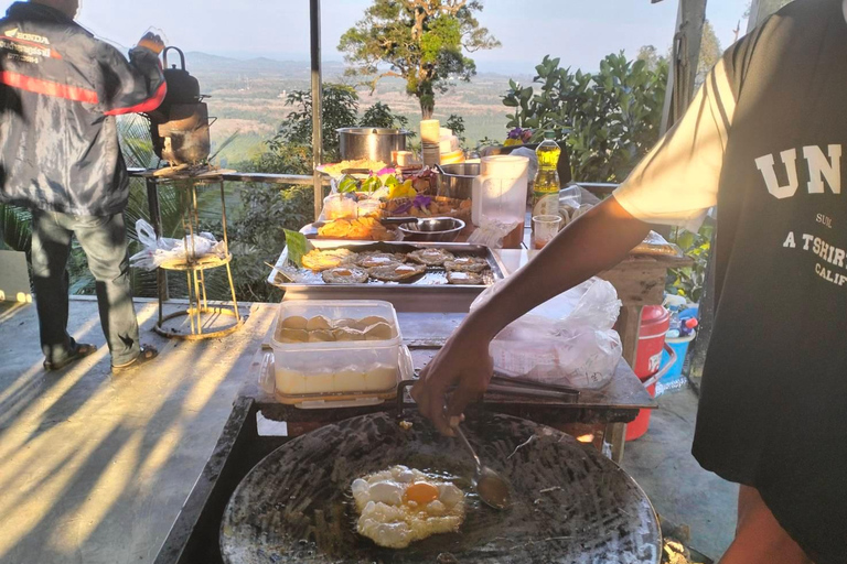 Khao Lak: Hav av dimma på kullen &amp; soluppgång vid Khao Khai Nui