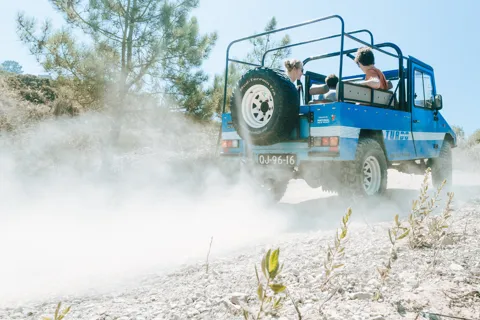 Sintra: Excursão épica de 1 dia de adrenalina 4x4 off-road em Sintra