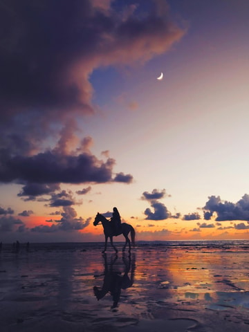 St Lucia: Private Sunset Beach Horse Ride + Pickup available