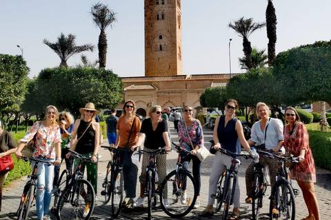 Marrakech: Guided Bike Tour with a local Guide